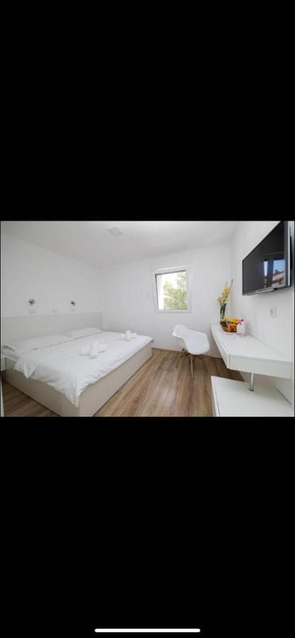 Sea La Vie Rooms Novi Vinodolski Kültér fotó